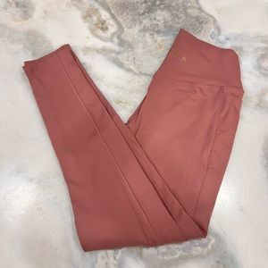 PINK high waisted compression leggings